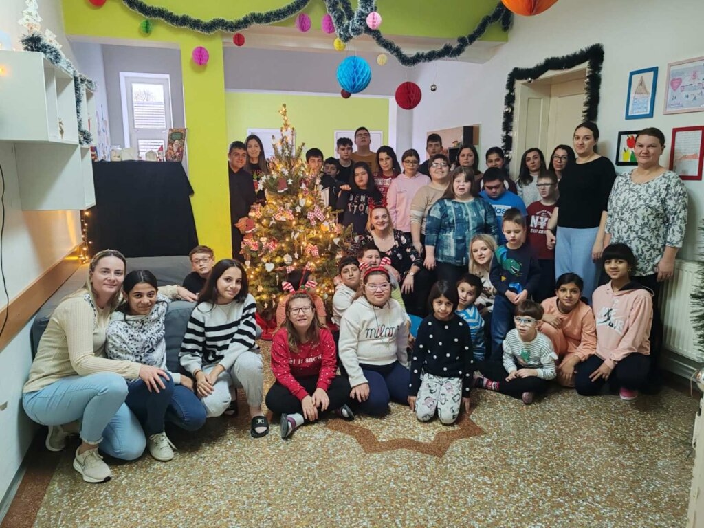 Whatsapp Image 2025 12 16 At 15.53.01 1