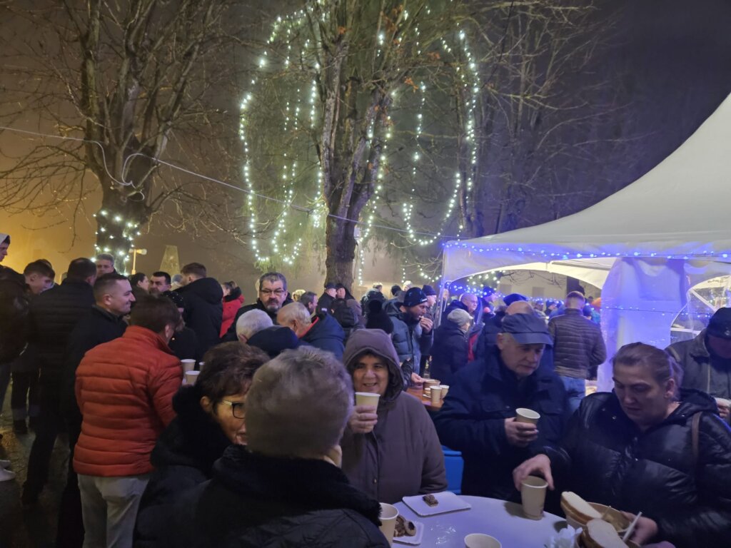 Whatsapp Image 2025 12 22 At 10.00.27 (3)