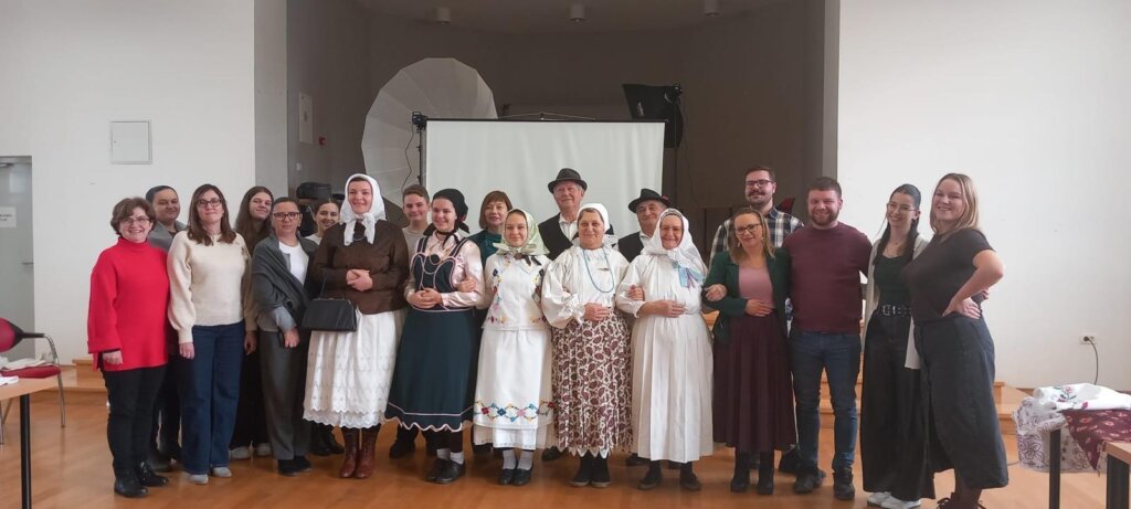 Održan seminar KUD-a „Prigorje“ Križevci o primjeni narodnih nošnji