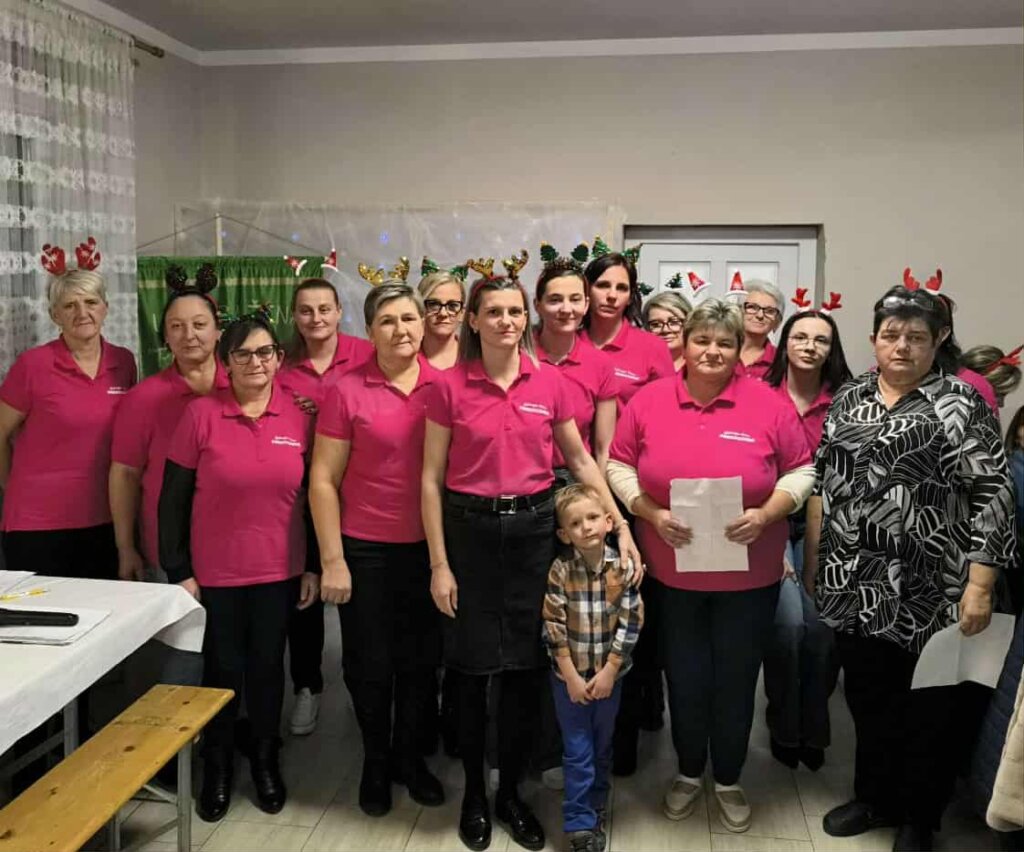 Udruga žena “Prekogorke” održala manifestaciju “Božić u našem kraju” te proslavila 15. obljetnicu osnutka