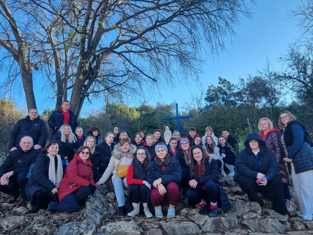 Članovi HKUD-a Petar Zrinski zaplesali u Mostaru