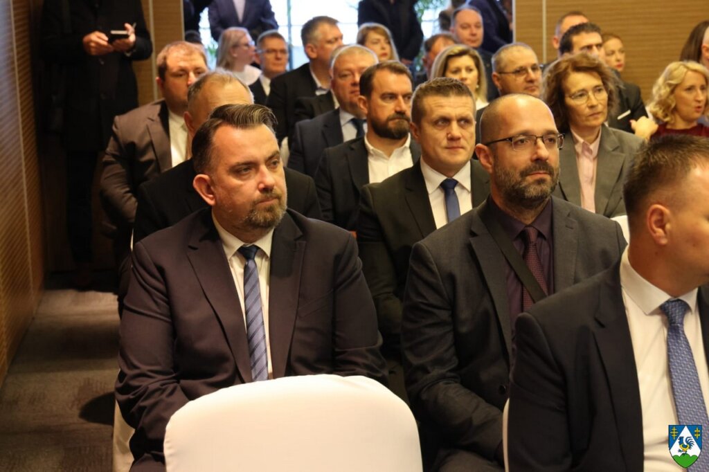 Whatsapp Image 2025 12 16 At 10.50.23