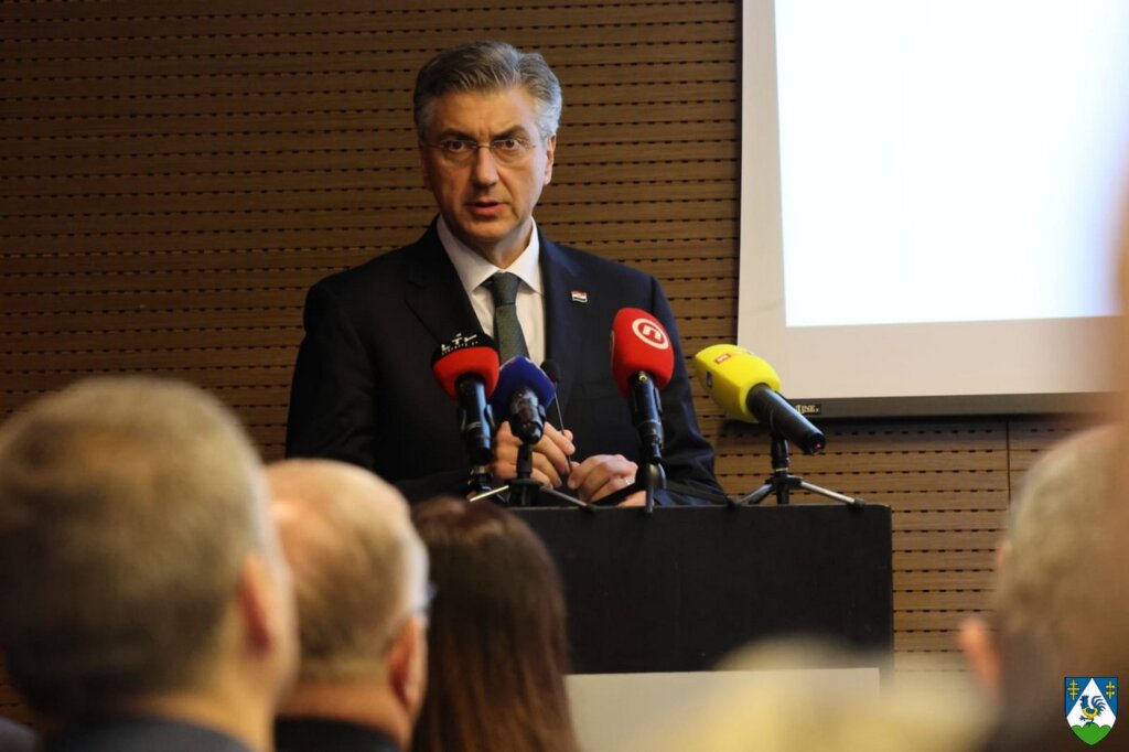 Whatsapp Image 2025 12 16 At 10.50.24