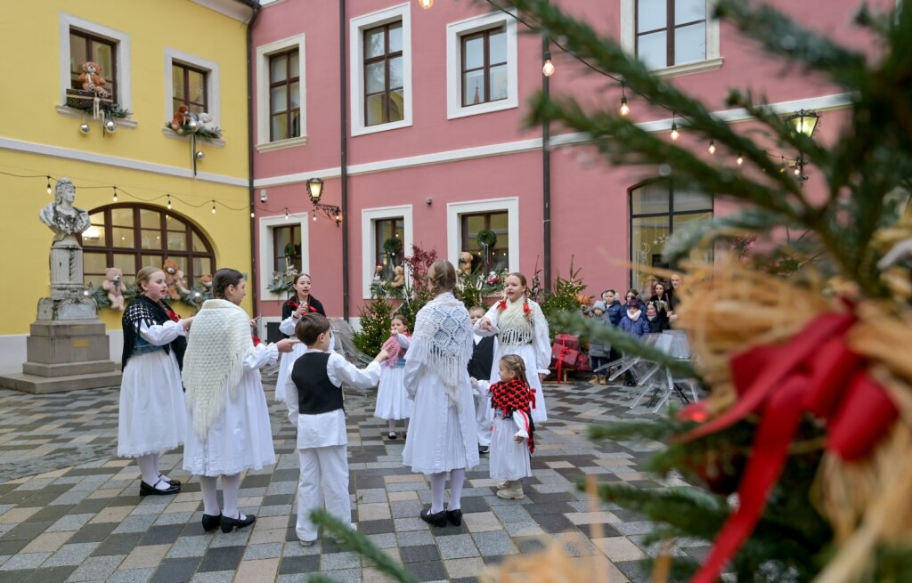 Advent S Pricom Druga Subota 2025 16