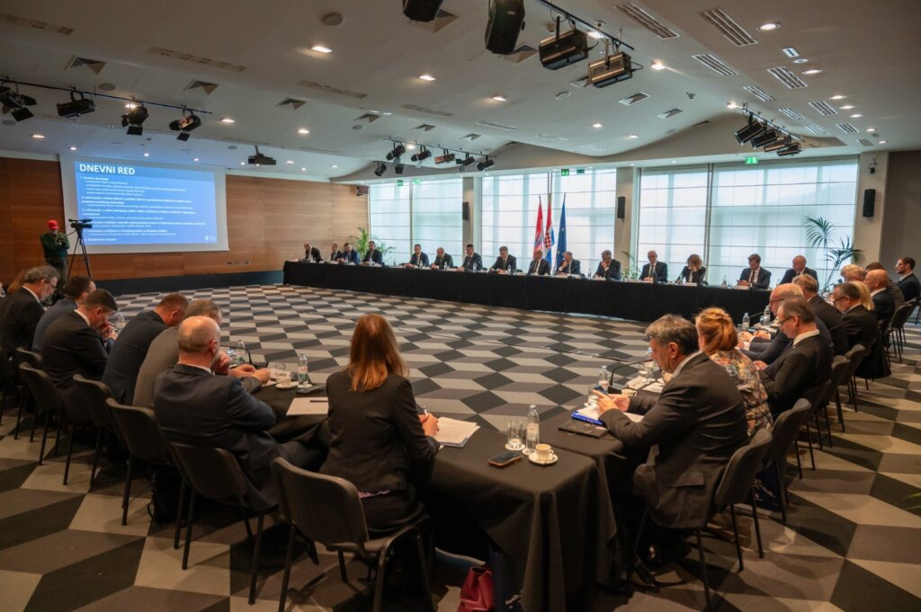 Dubrovnik Sastanak Vlada Zupani Prosinac 2025 5