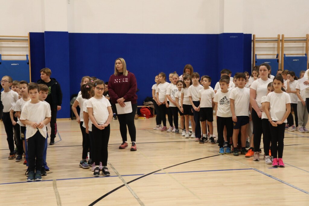 U Križevcima započele sportske igre osnovnih škola