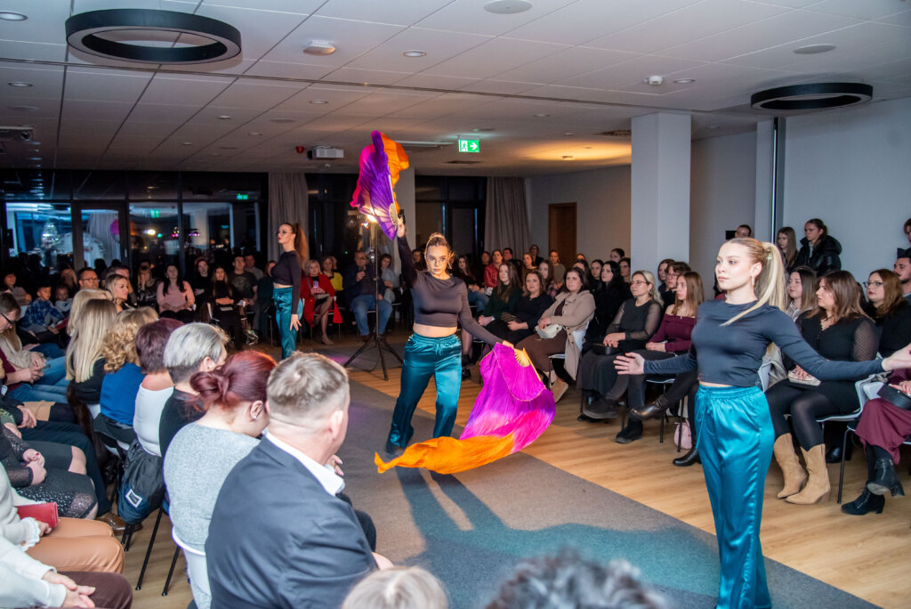 Mali I Veliki 158 (6)