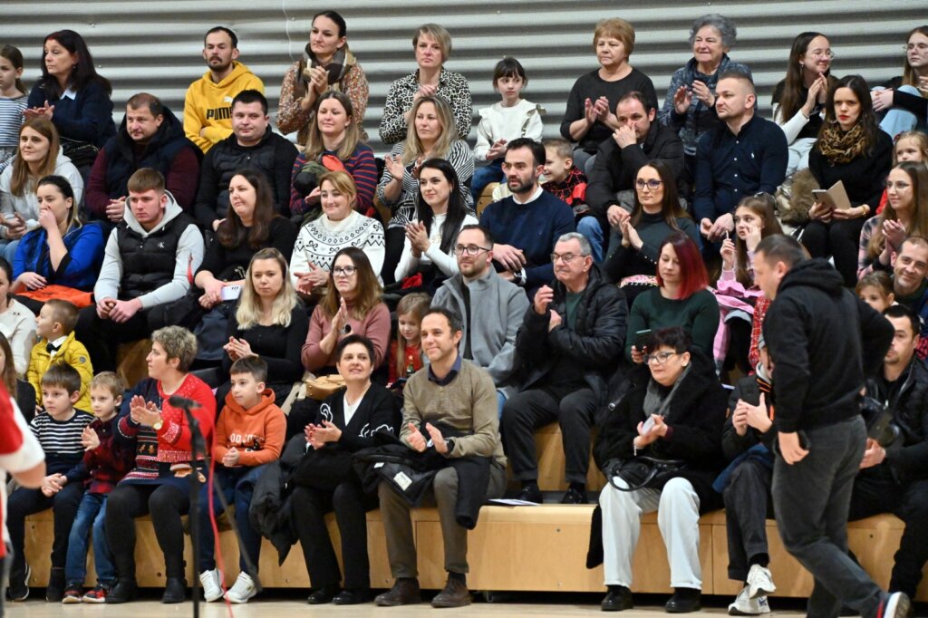 Modec12 17 19 37 46 (11)