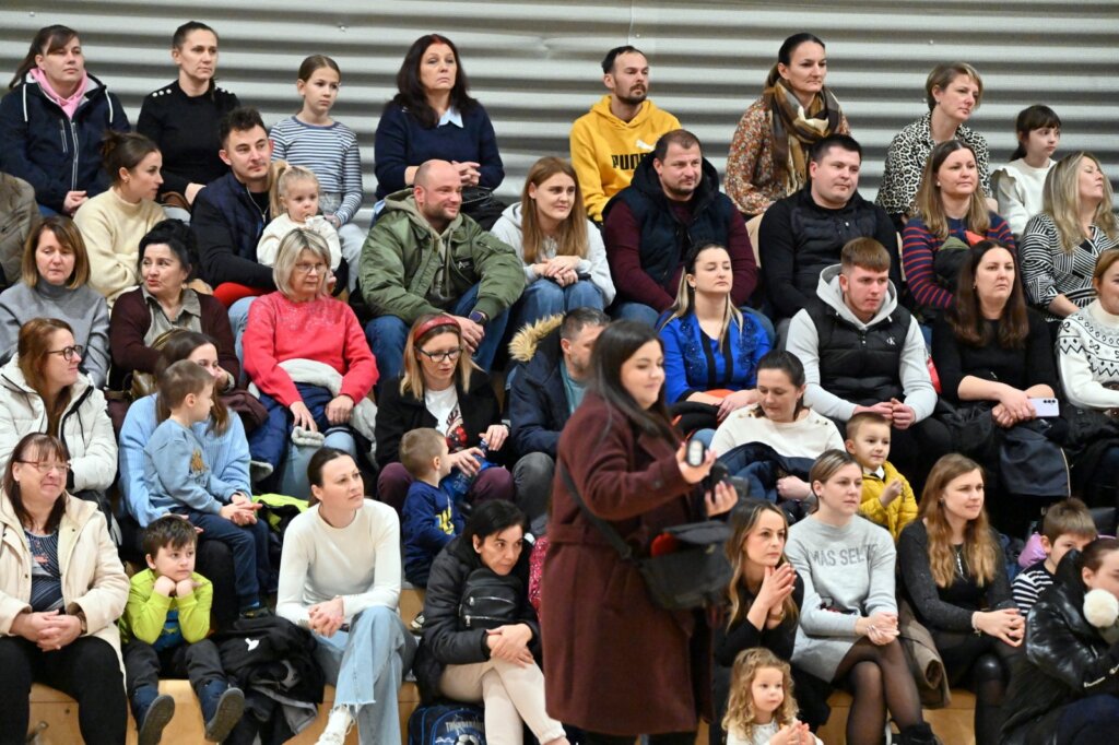 Modec12 17 19 37 46 (30)