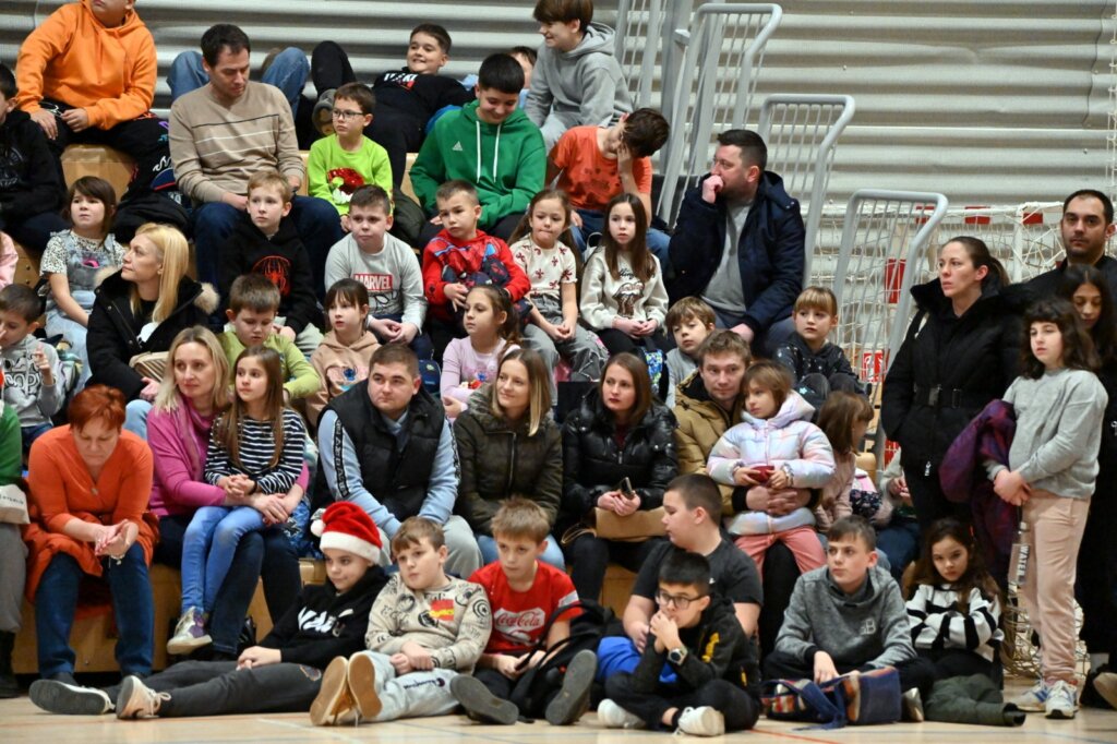 Modec12 17 19 37 46 (5)