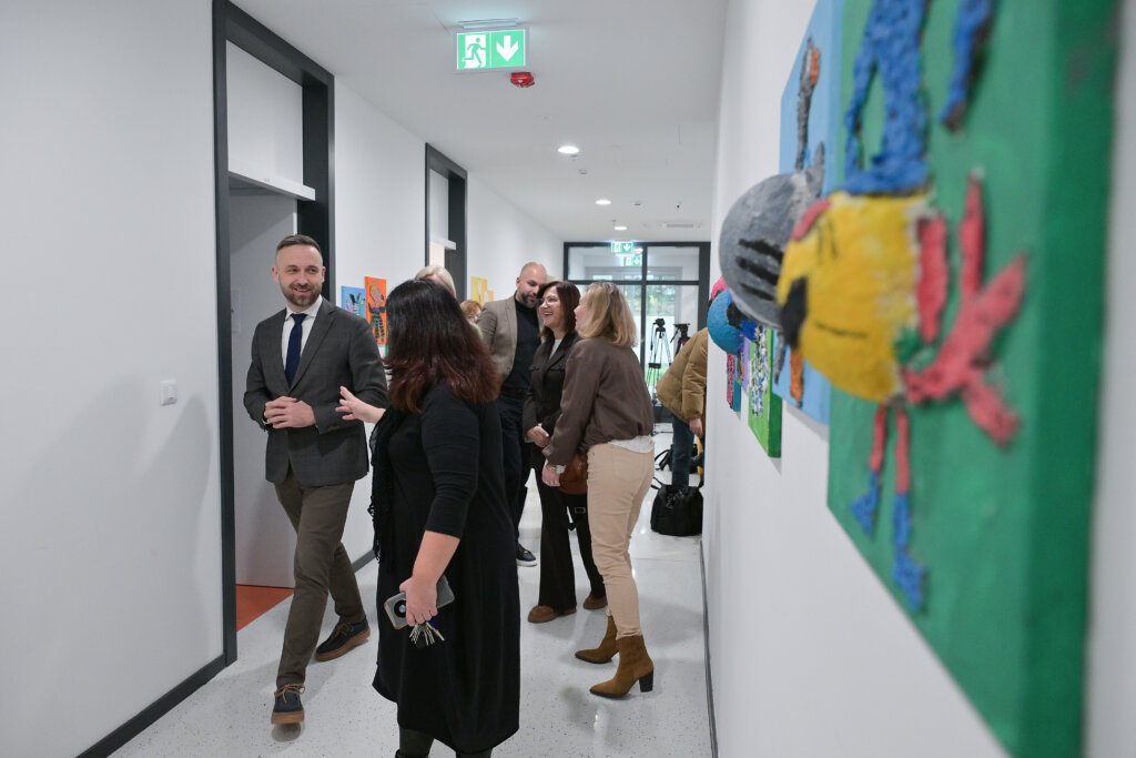 Piletić obišao novi prostor Centra za odgoj i obrazovanje “Vinko Bek”