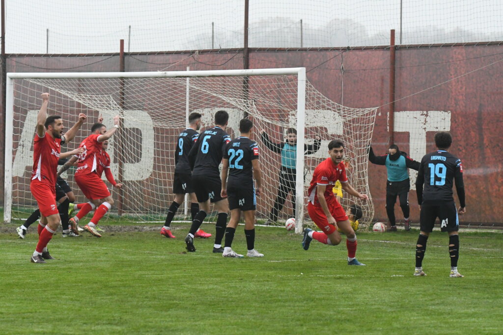 Rijeka preokretom u nastavku do četvrtfinala Kupa