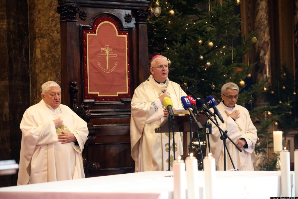 Riječki nadbiskup Uzinić: Ljubav je moguća samo među jednakima