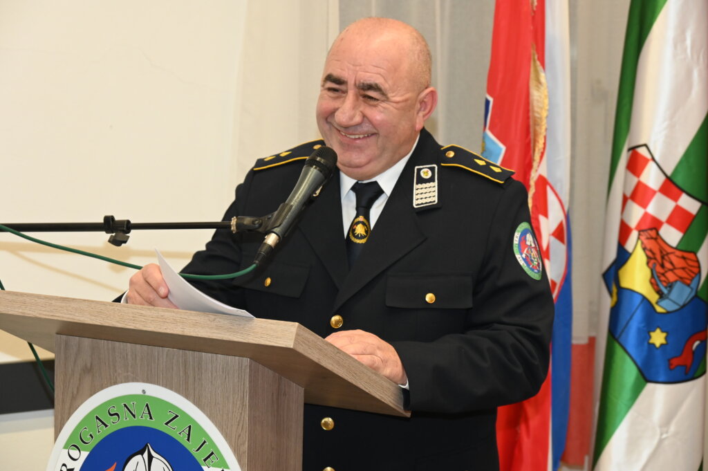 Vatr Zg žup 3977 (19)