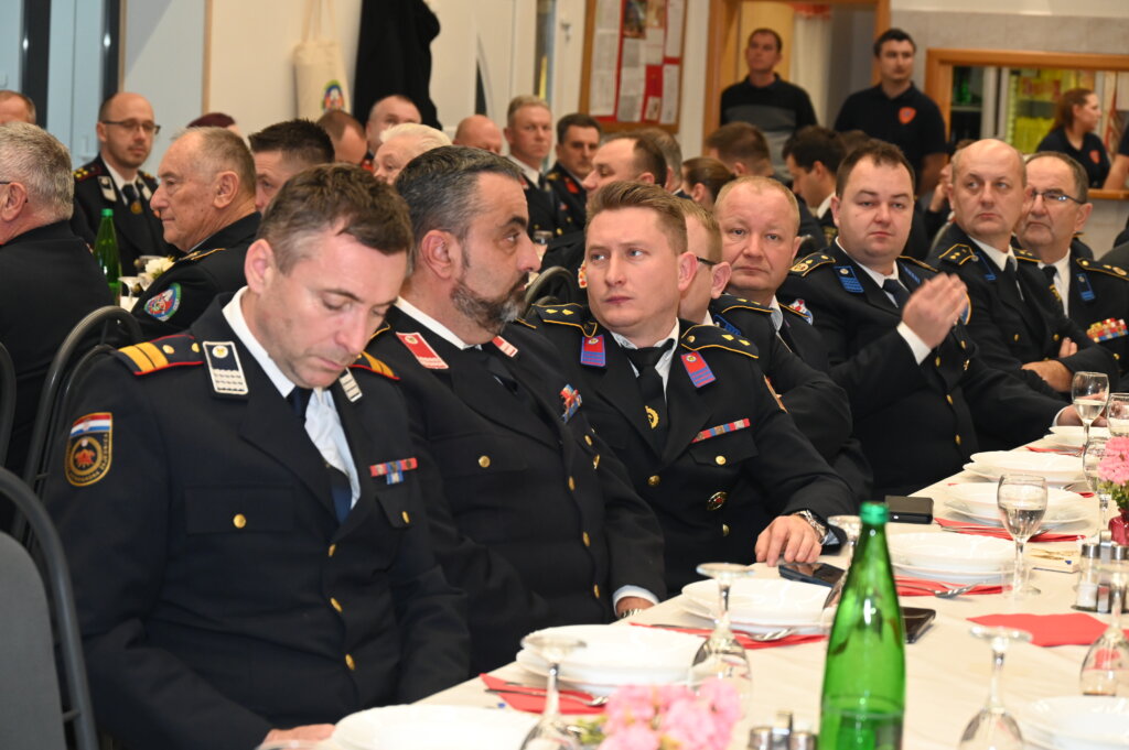 Vatr Zg žup 3977 (35)