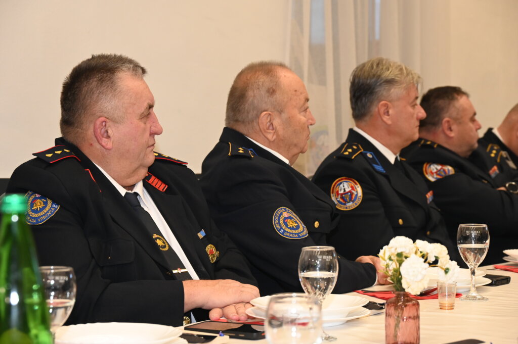 Vatr Zg žup 3977 (40)