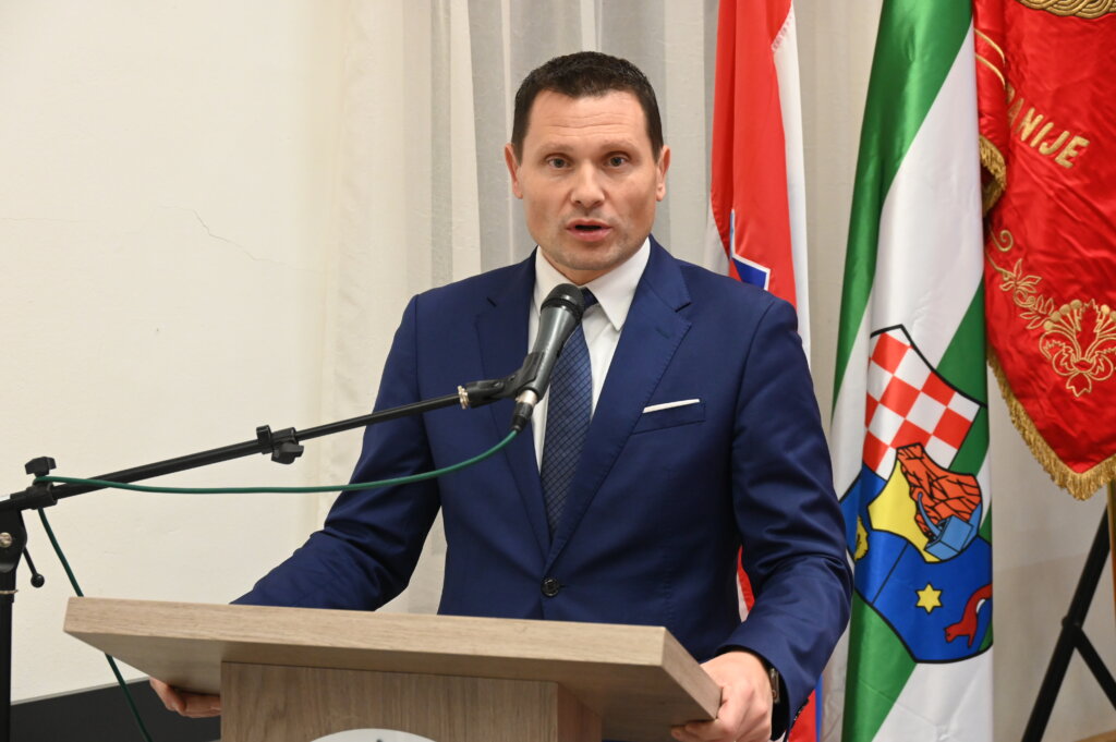 Vatr Zg žup 3977 (46)