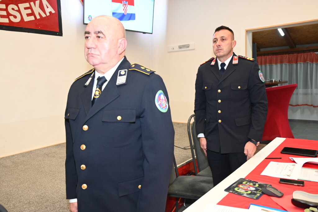 Vatr Zg žup 3977 (8)