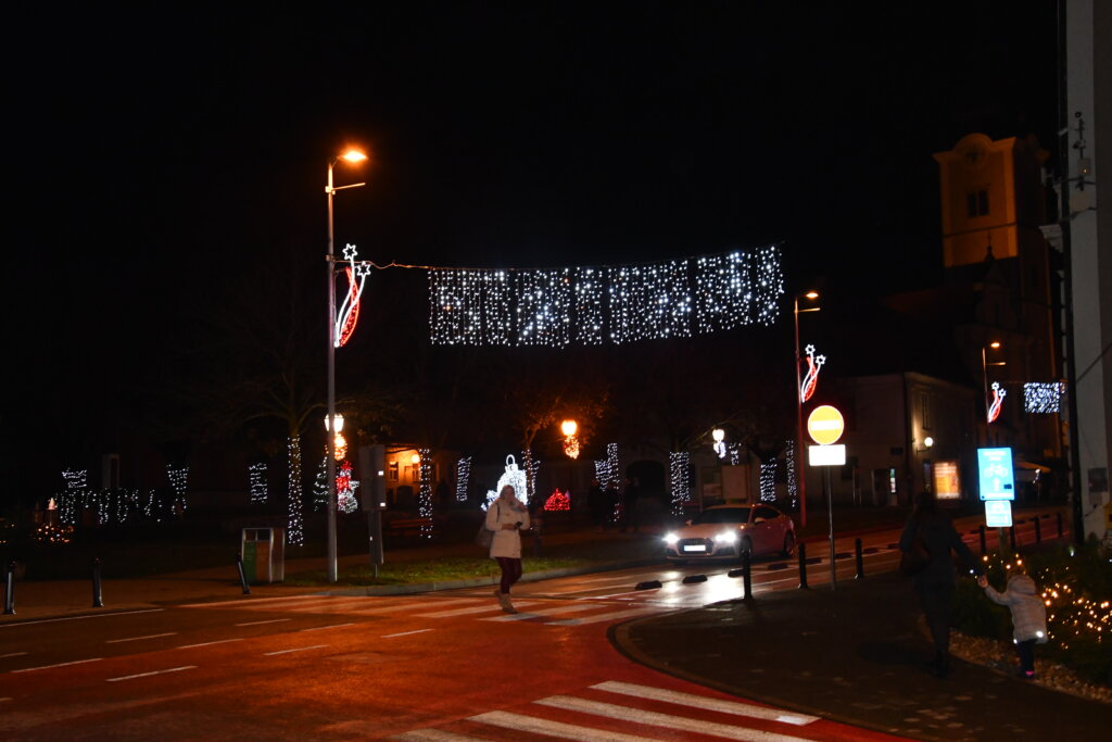 U unutrašnjosti pretežno oblačno