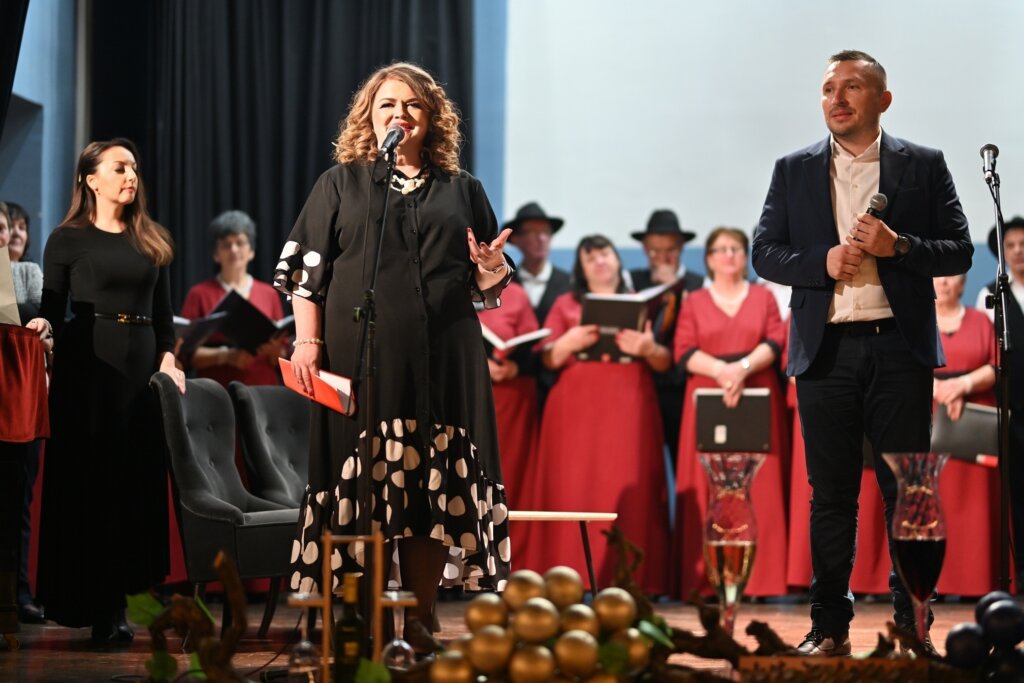 04 Autorica Natječaja Tanja Baran, Dogradonačelnik Ivica Švagelj,