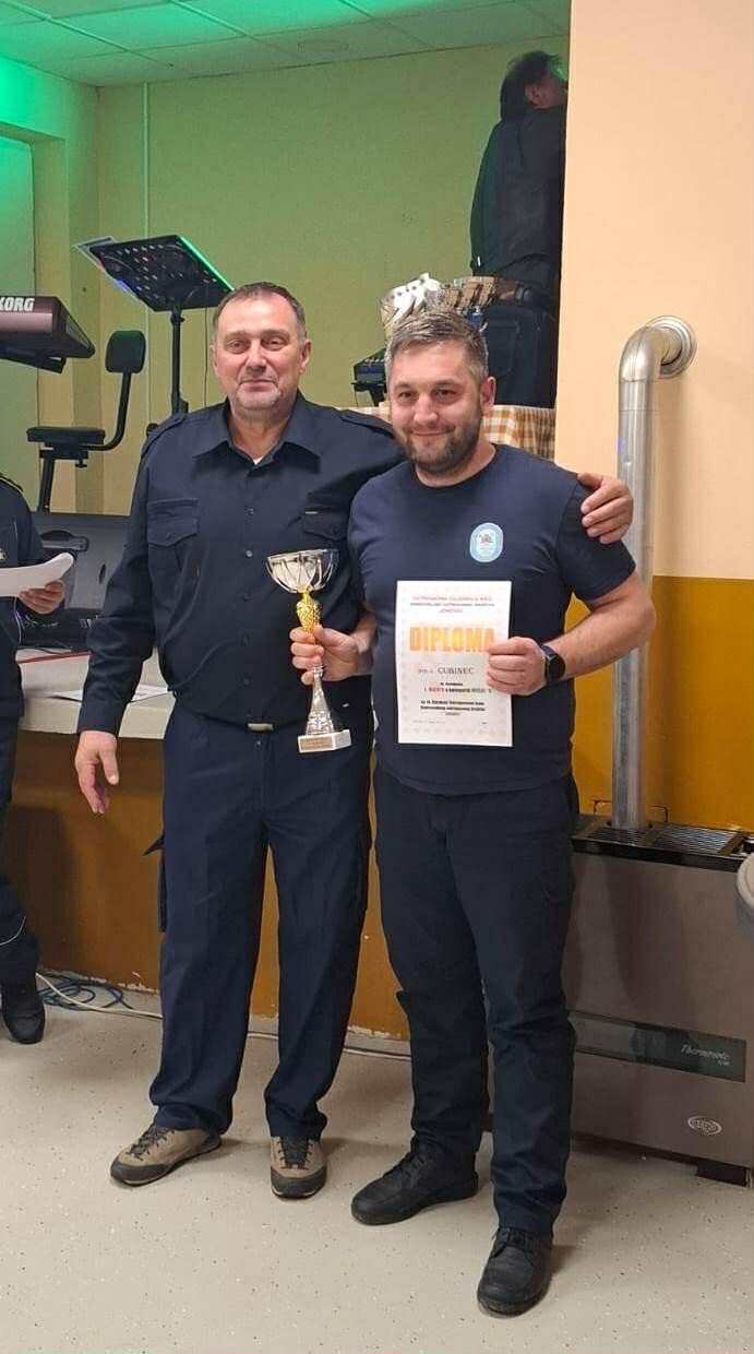 0842df37 6da9 4a83 B6cc Eca5600847bd