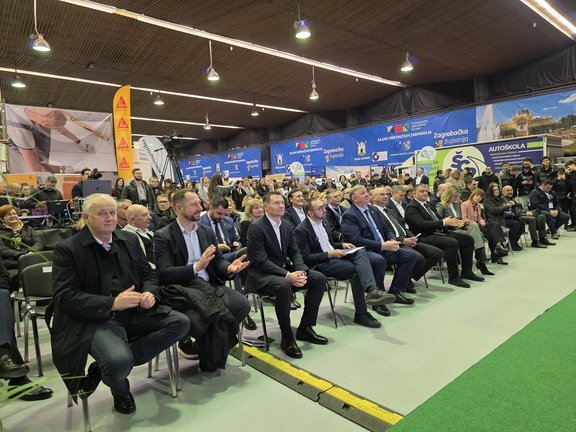 20260128 094440.jpg 648x432 Q85 Subsampling 2