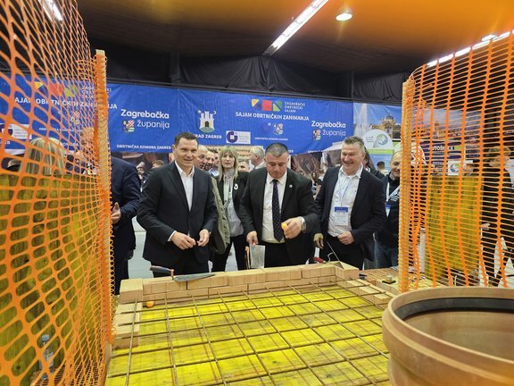 20260128 103452.jpg 648x432 Q85 Subsampling 2