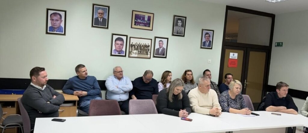 342622d9 Fc78 4457 9002 Fc4479620f65