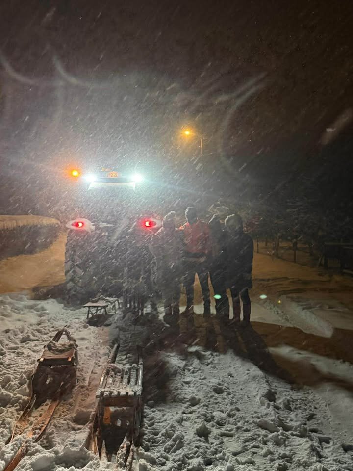 597989395 2410372439400614 8540679785708333927 N