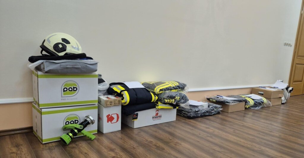 616234652 1191573249789824 2264447800318112836 N