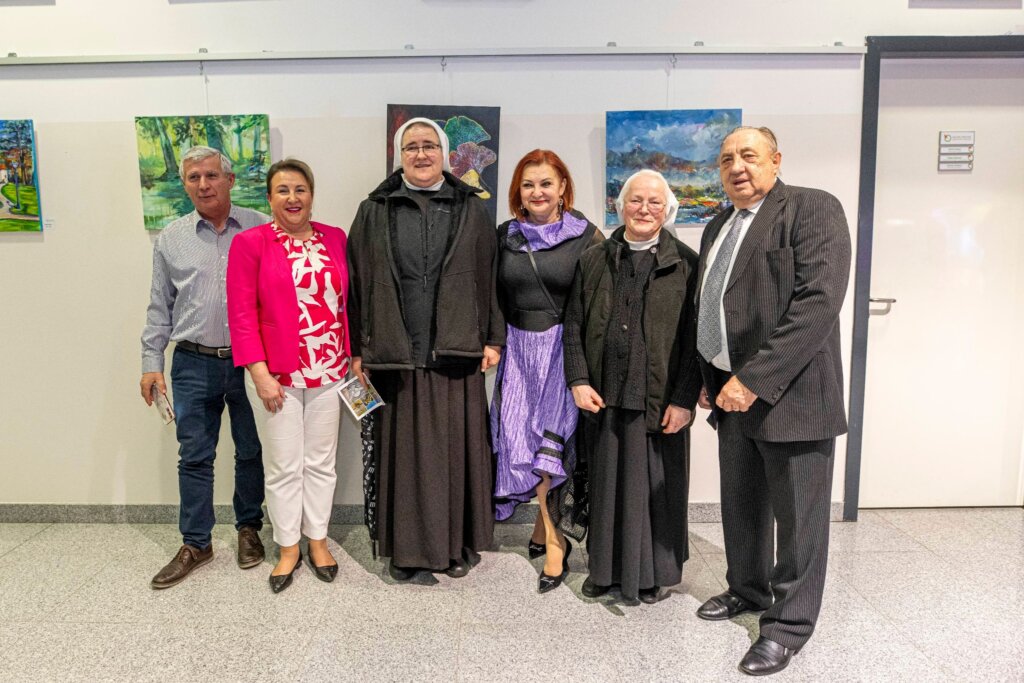 618071449 1307598621392129 353694782167418801 N