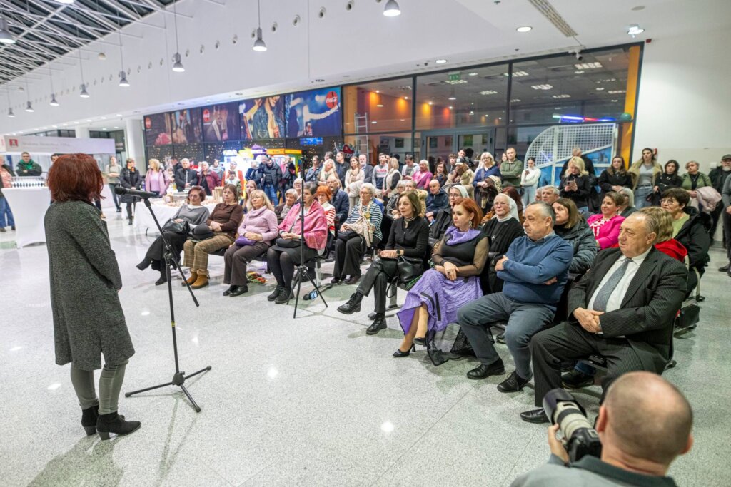 618294081 1307595114725813 3042443938691229029 N