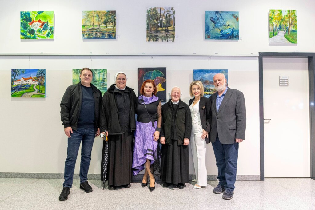 621796904 1307598771392114 1583162085774034313 N