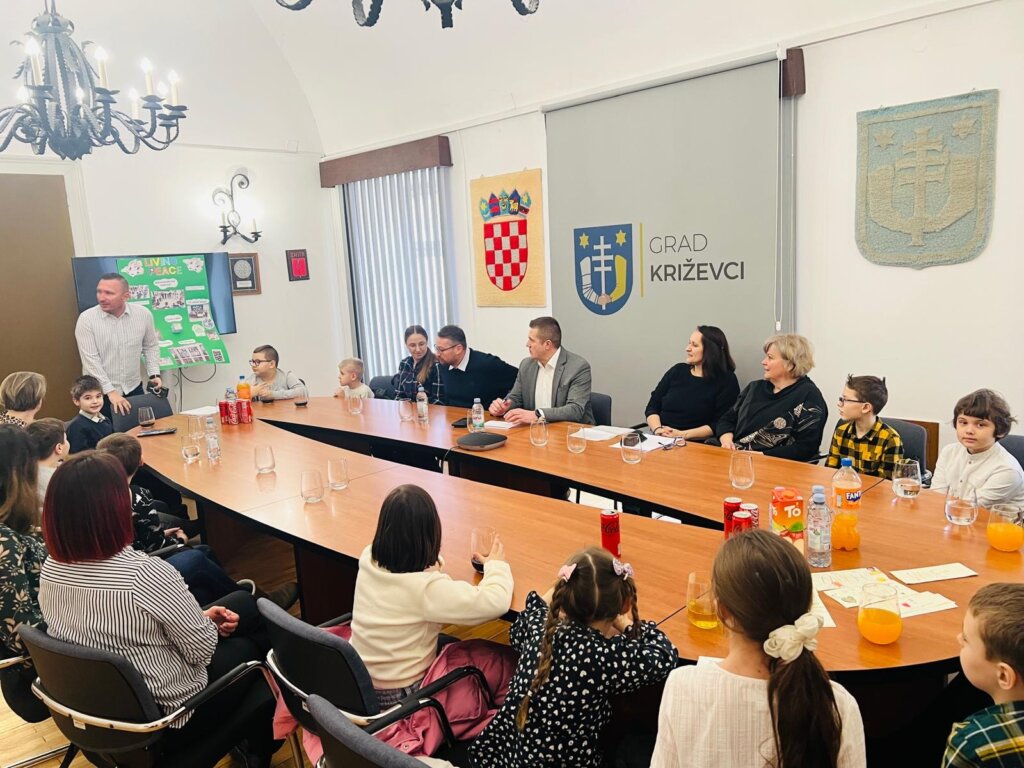 6a6da5c5 28de 4c94 B2bd C558d627849d