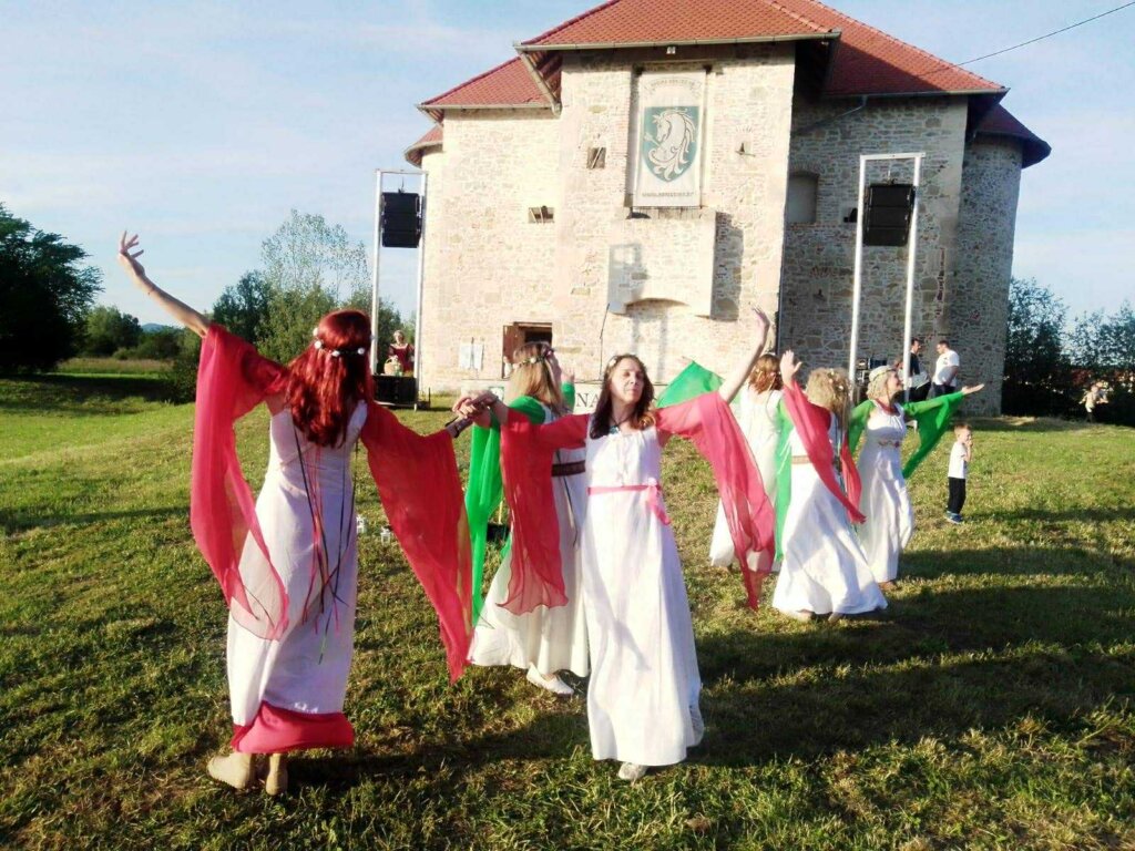 6b0e8e96 A31e 4b1e B37e C1c32d999272