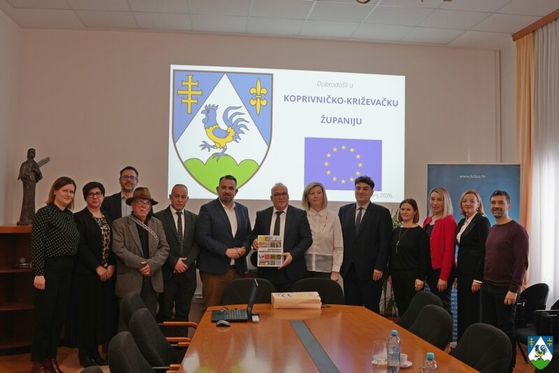 Kkz00598 800x800 Equal