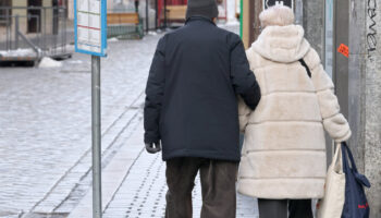 Zagreb: Usklađivanje Od Samo 14 Eura Više Na Prosječnu Mirovinu umirovljenici