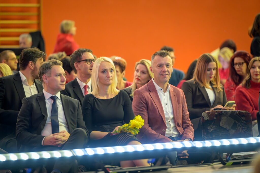 Dan Crvenih Zutih Haljina Vz Zupanija 2026 (21)