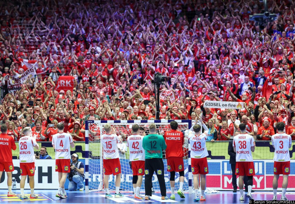 Herning: Danska I Island U Polufinalu Ehf Europskog Prvenstva