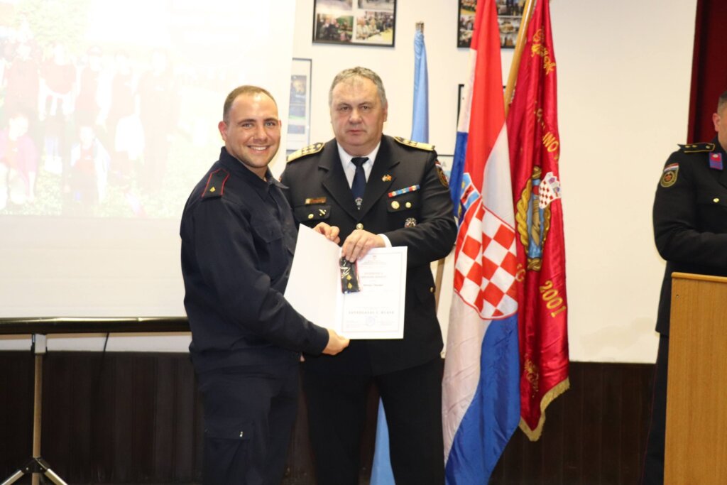 Dvd Starigrad Godišnja Skupština (23)