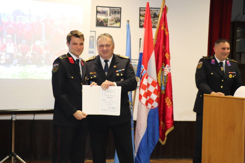 Dvd Starigrad Godišnja Skupština (25)