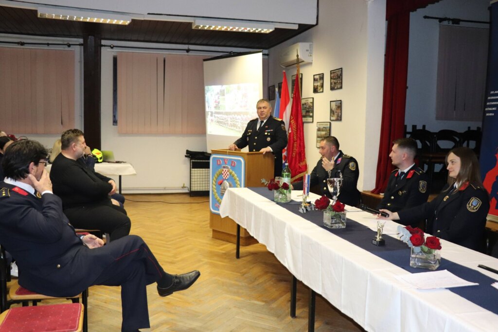 Dvd Starigrad Godišnja Skupština (30)