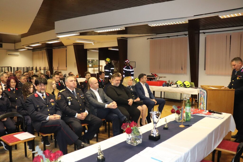 Dvd Starigrad Godišnja Skupština (9)