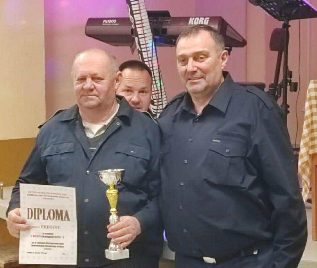 Fc6f61f8 D4f2 4e87 98d2 909fc4fb110c