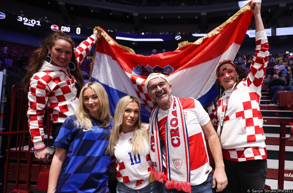Susret Švedske I Hrvatske U Prvom Krugu Ehf Europskog Prvenstva,navijači