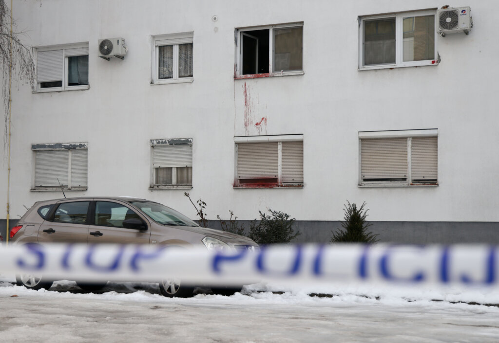 Varaždin: Tragovi Krvi Na Zgradi, Policijski Očevid Je U Tijeku
