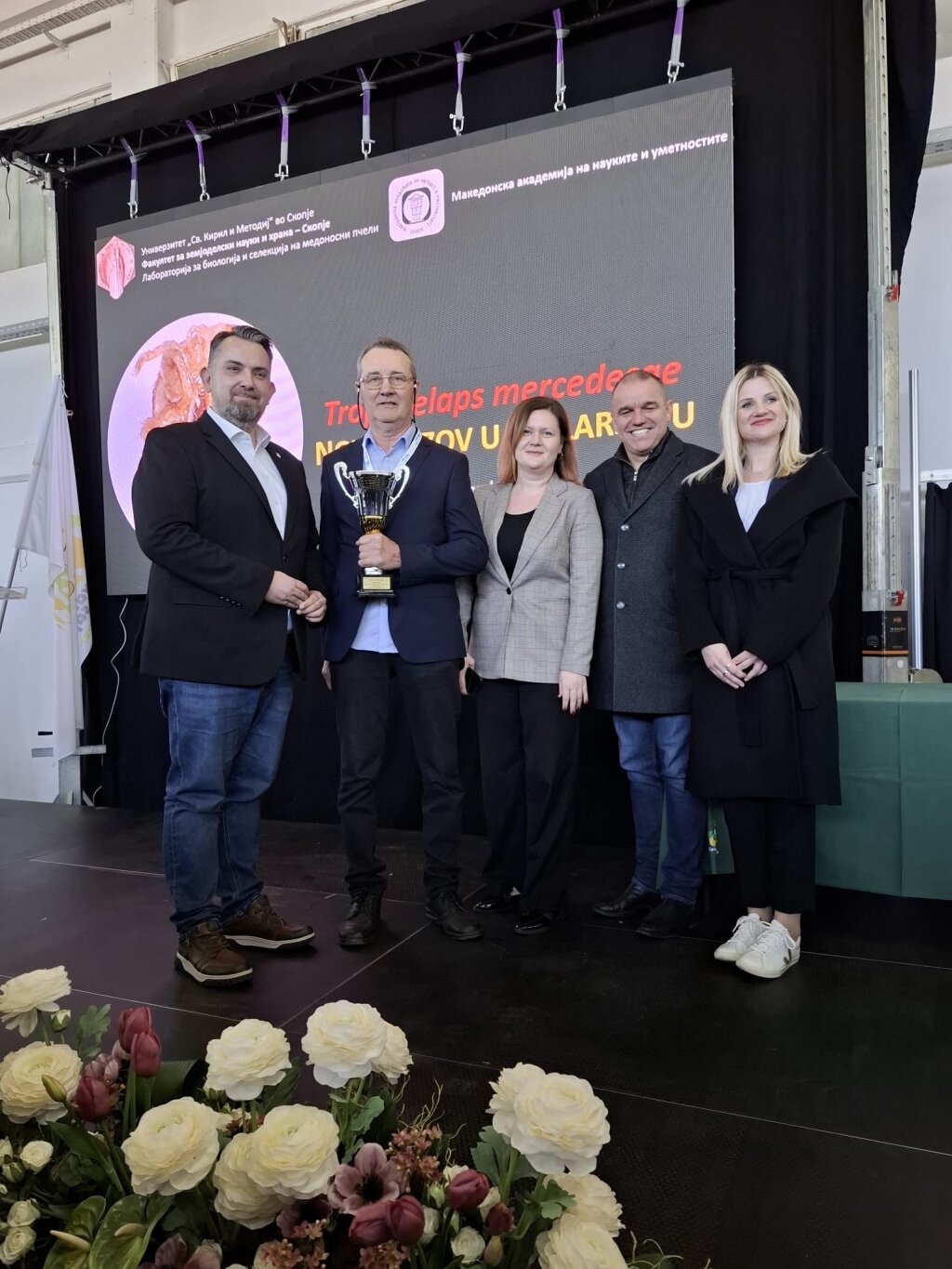 16b9ea08 4758 4bd0 938c 98476af80a71 1024x1365 Equal