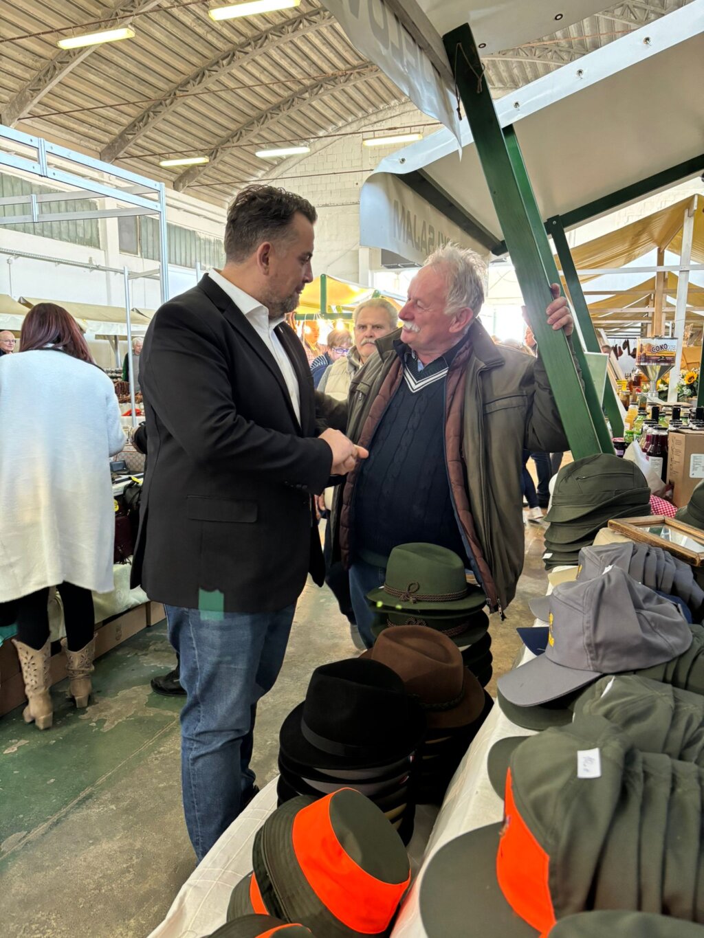 2d239bfc D534 4512 B046 620bb56ed6a8