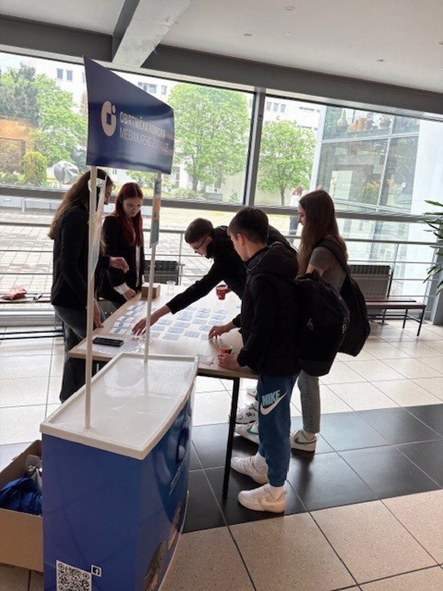 495215842 641653115541635 3702180781362498511 N