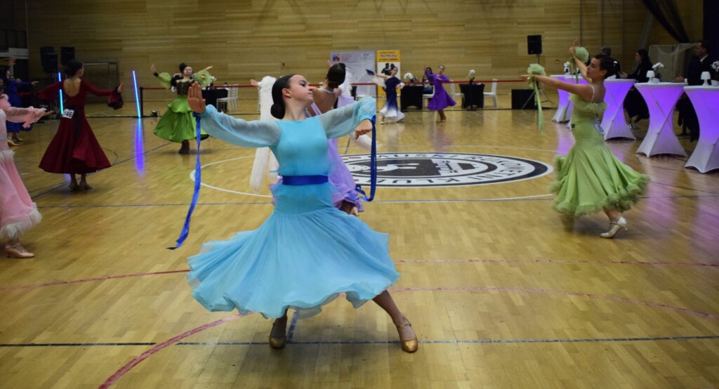 6. Klara Solo Scaled